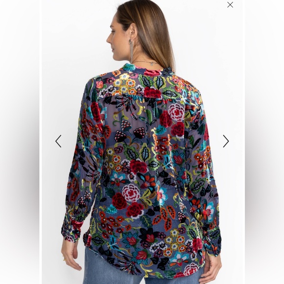 Johnny was MINTO BURNOUT YRENE BLOUSE - Picture 3 of 7